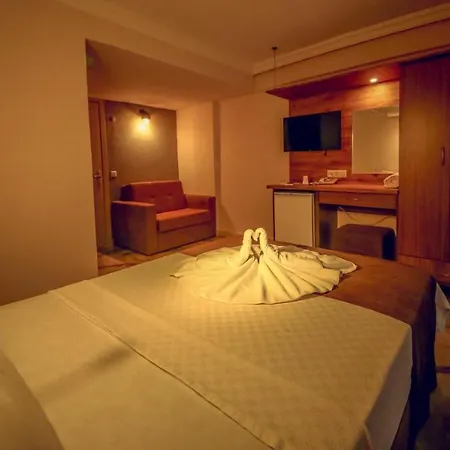 Iscimen Hotell